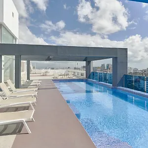 N1001 Downtown Santo Domingo